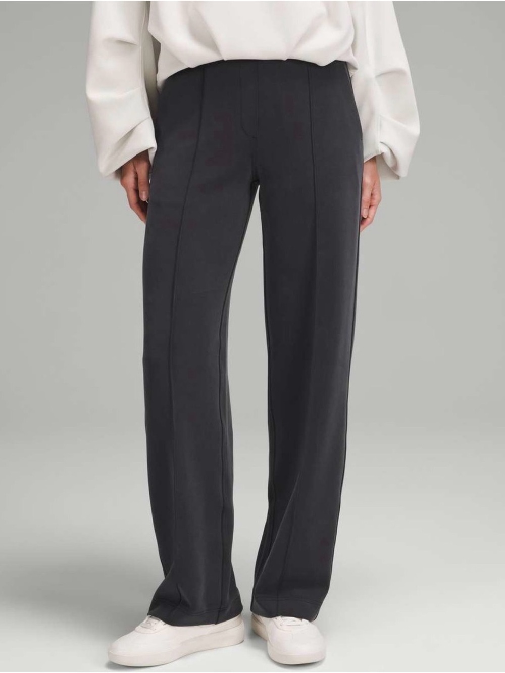 Lululemon Gray Softstreme Pintuck Pant Size Large